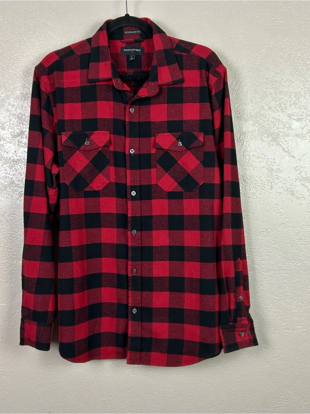 Banana Republic flannel Red and Black Buffalo Plaid Button-Down Shirt